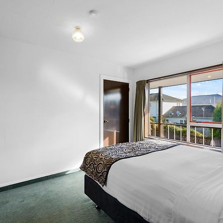 Scenic Hotel Cotswold Christchurch Exterior photo